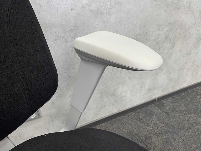 Rh mereo - ergonomische bureaustoel - afbeelding 15 van  15