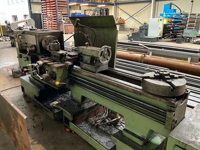 Rh universele draaibank - afbeelding 1 van  19