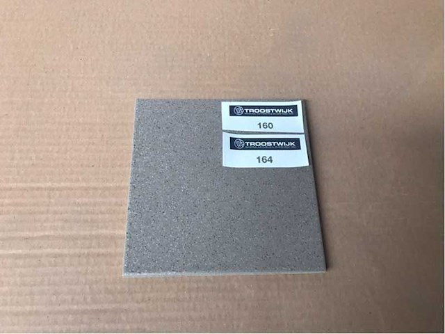 Rhein beige mat anti-slip 15x15 cm tegel 45 m² - afbeelding 1 van  3