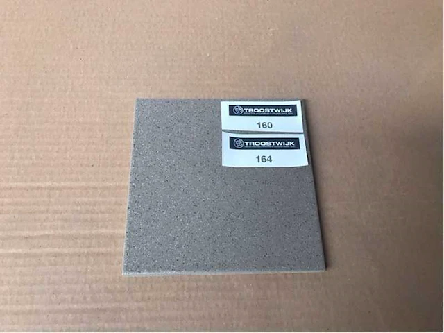 Rhein beige mat anti-slip 15x15 cm tegel 45 m² - afbeelding 1 van  3