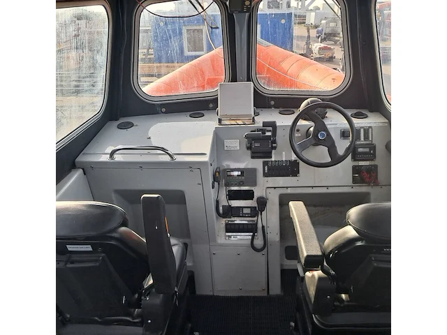 Rhib-boot, delta, 95 bft dc001, 1998, met 2x yamaha v4 115 buitenboordmotor - afbeelding 16 van  43
