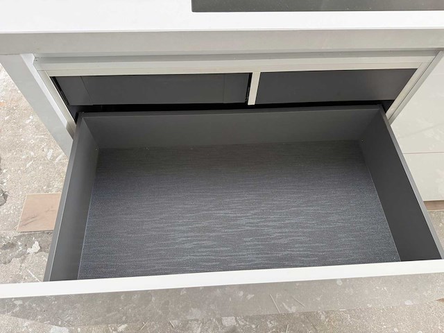 Rhijnart - keuken met miele/siemens apparatuur - afbeelding 14 van  33