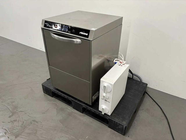 Rhima - high sparkle 50 - glazenspoelmachine met omgekeerde osmoseinstallatie (2023) - afbeelding 2 van  10