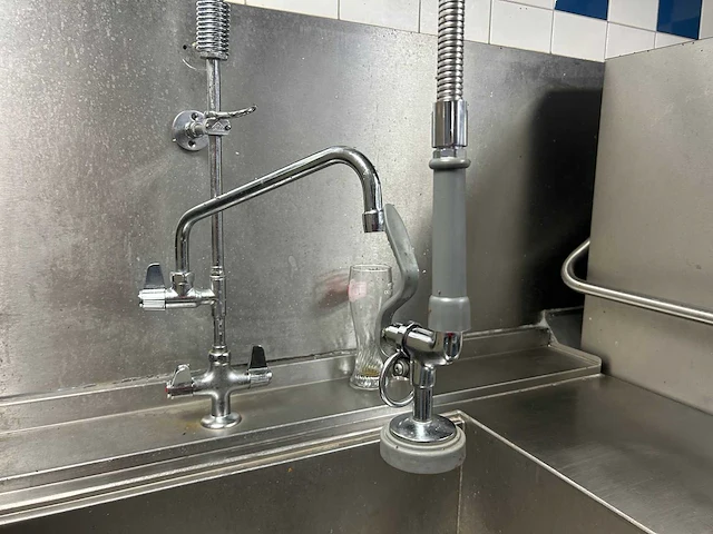 Rhima - wd-7 - complete professionele spoelkeukenopstelling met rhima wd-7 doorschuifvaatwasser - afbeelding 15 van  15