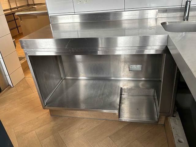 Rhima dr60 professionele spoelkeuken met rvs werkbanken - afbeelding 12 van  24