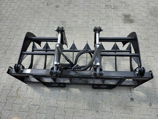 Rhino-cross - hydraulische 72'' forkgrapple voor gras - hd72fggr - voorzetapparatuur - afbeelding 8 van  10