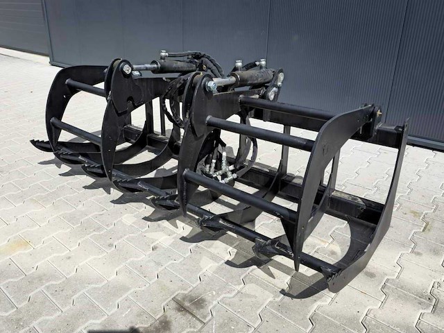 Rhino-cross - hydraulische 72'' forkgrapple voor gras - hd72fggr - voorzetapparatuur - afbeelding 1 van  9