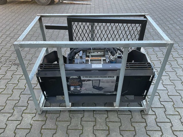 Rhino-cross 3 ton skid steer logging winch schranklader - afbeelding 1 van  9