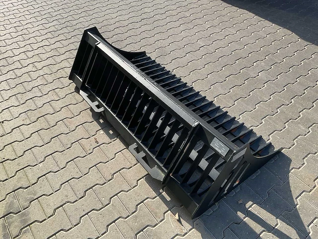 Rhino-cross-attachment rock bucket sh-66 schranklader - afbeelding 5 van  9