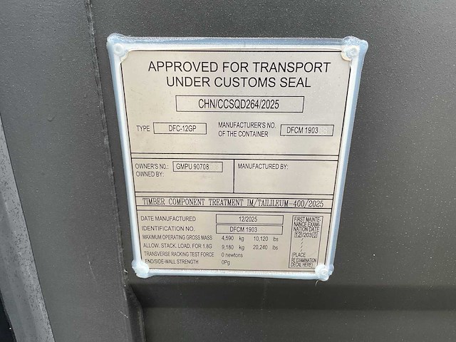 Rhino-cross-containers 12ft mini container met deur en raam - afbeelding 7 van  16