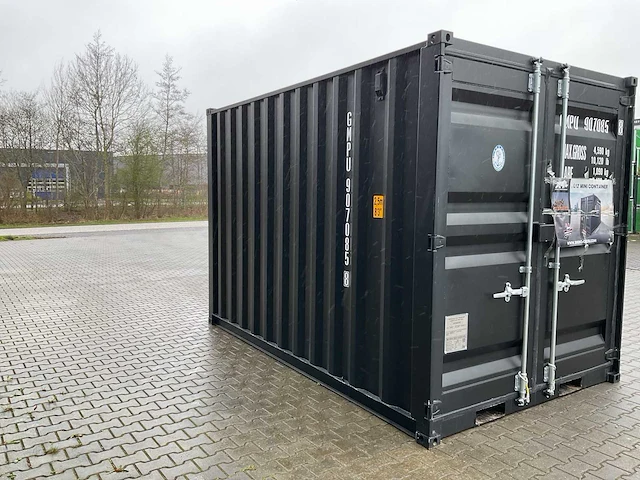 Rhino-cross-containers 12ft mini container met deur en raam - afbeelding 13 van  17