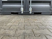 Rhino-cross-containers 12ft mini container met deur en raam - afbeelding 16 van  17