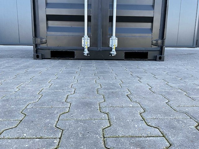 Rhino-cross-containers 6ft mini container - afbeelding 13 van  16