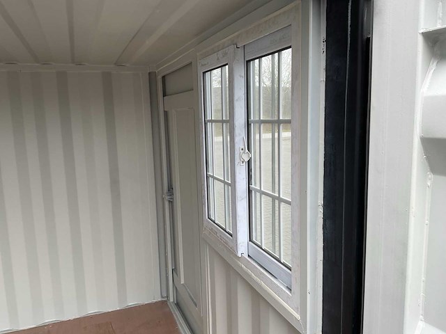 Rhino-cross-containers 7ft mini container met deur en raam - afbeelding 3 van  20