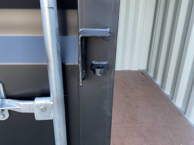 Rhino-cross-containers 7ft mini container - afbeelding 1 van  12