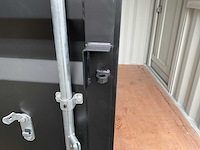 Rhino-cross-containers 8ft mini container met deur en raam - afbeelding 13 van  22