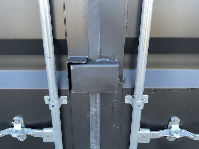 Rhino-cross-containers 8ft mini container - afbeelding 12 van  15