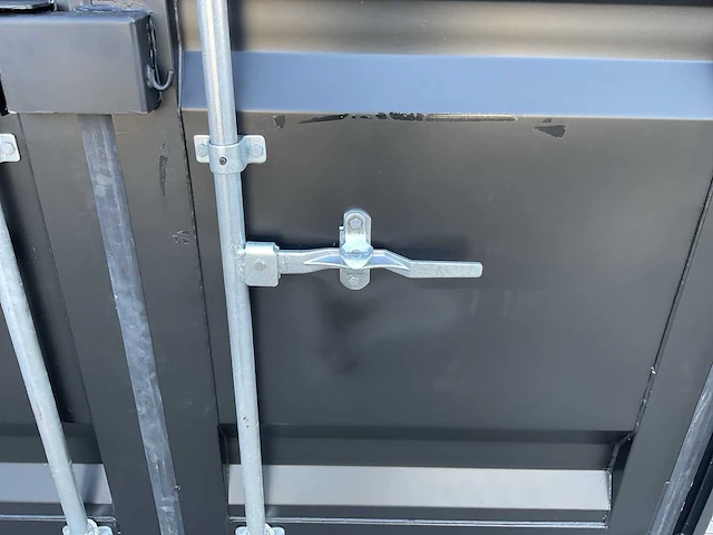 Rhino-cross-containers 8ft mini container - afbeelding 5 van  15