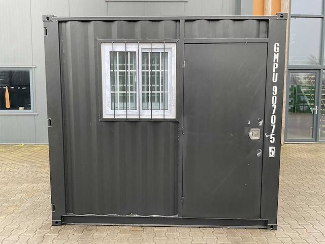 Rhino-cross-containers 9ft mini container met deur en raam - afbeelding 9 van  18