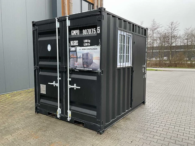 Rhino-cross-containers 9ft mini container met deur en raam - afbeelding 1 van  21