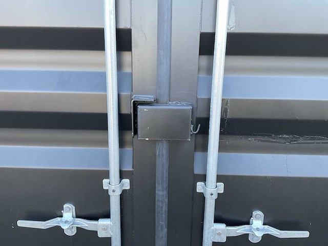 Rhino-cross-containers 9ft mini container - afbeelding 2 van  14