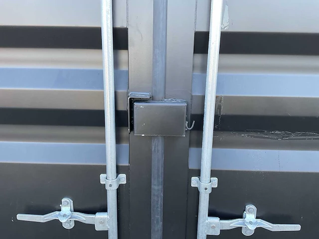 Rhino-cross-containers 9ft mini container - afbeelding 9 van  14
