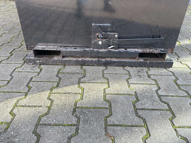 Rhino-cross dumping hopper 1cy voorladers en accessoires - afbeelding 6 van  17