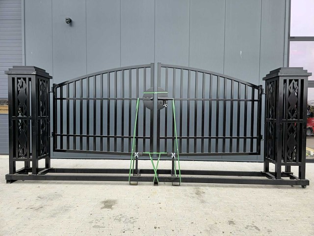 Rhino-cross-gates 600 cm toegangspoort/hek compleet met palen - afbeelding 2 van  5