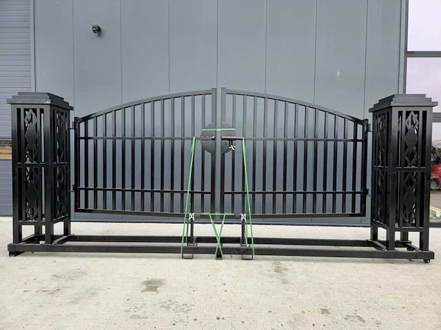 Rhino-cross-gates 600 cm toegangspoort/hek compleet met palen - afbeelding 4 van  11