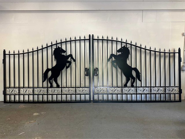 Rhino-cross-gates paard 496cm toegangspoort/hek 16ft - afbeelding 2 van  3