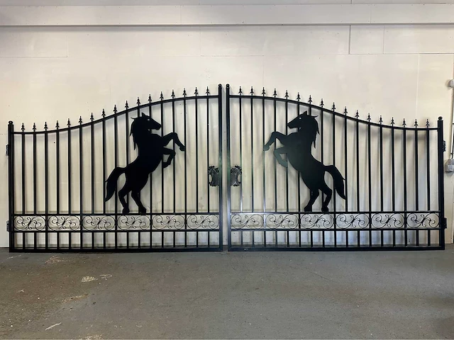 Rhino-cross-gates paard 496cm toegangspoort/hek 16ft - afbeelding 2 van  3
