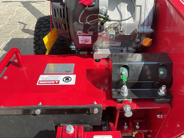 Rhino-cross mt1000 sleuvengraafmachine - afbeelding 13 van  60