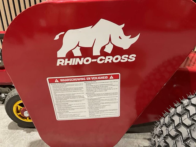 Rhino-cross mt1000 sleuvengraafmachine - afbeelding 42 van  60