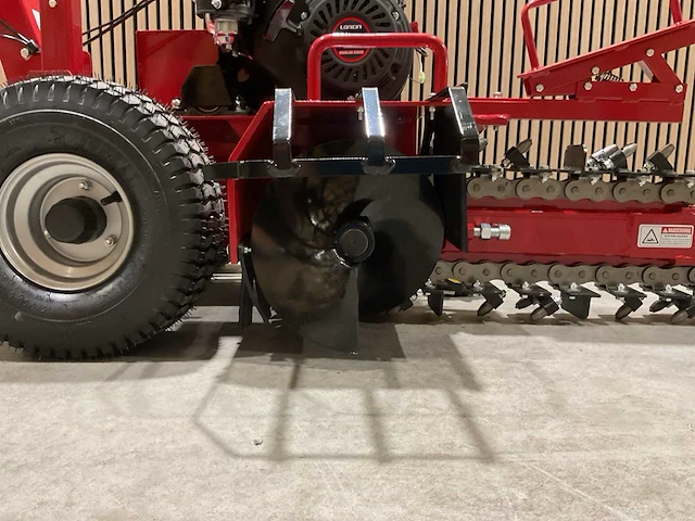 Rhino-cross mt500 sleuvengraafmachine - afbeelding 37 van  56