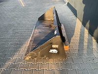 Rhino-cross standard bucket 78 inch schranklader - afbeelding 3 van  8