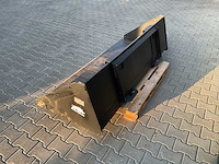 Rhino-cross standard bucket 78 inch schranklader - afbeelding 5 van  9