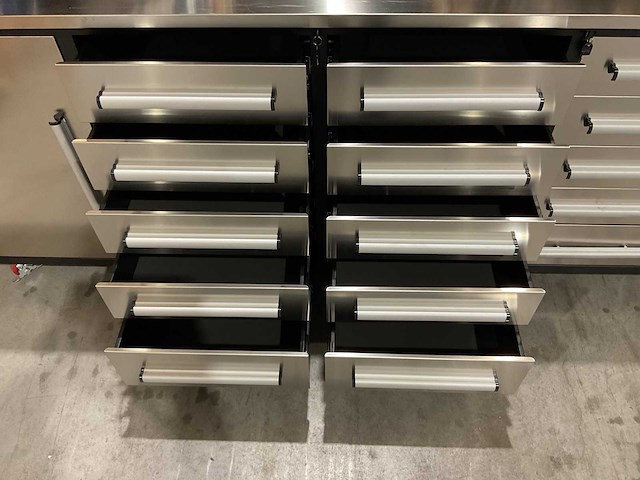 Rhino-cross-workbench 10ft-15d-2-01c - werkbank laag 15 lades 2 deuren - afbeelding 4 van  11