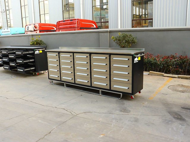 Rhino-cross-workbench 10ft-25d-01c rvs werkbank 25 lades - afbeelding 1 van  6