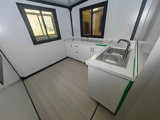 Rhino houses 10ft zwart tiny house - afbeelding 4 van  22