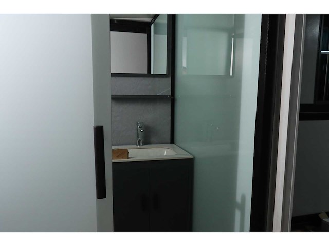 Rhino-houses 1160x250x239 cm 29 m2 mobiele woonunit / tiny house - afbeelding 20 van  26