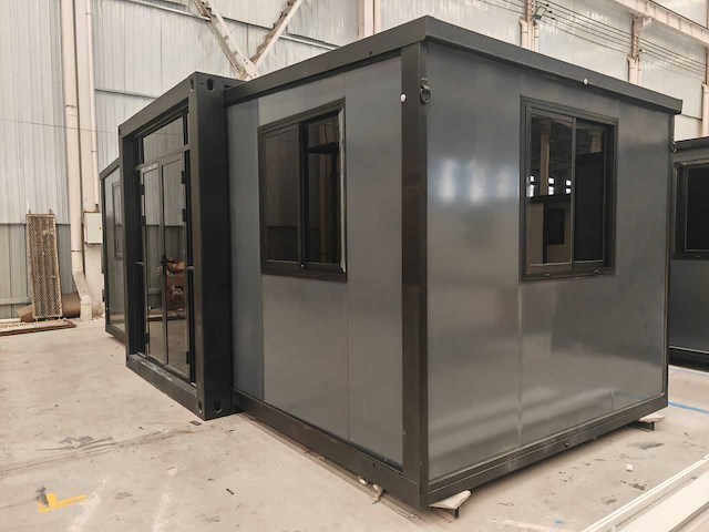 Rhino houses 18 m2 slaapkamer, badkamer en keuken tiny house - afbeelding 2 van  12