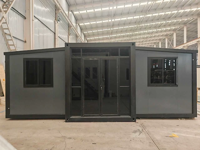 Rhino houses 18 m2 slaapkamer, badkamer en keuken tiny house - afbeelding 1 van  12