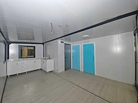 Rhino houses 20ft balcony zwart tiny house - afbeelding 17 van  22