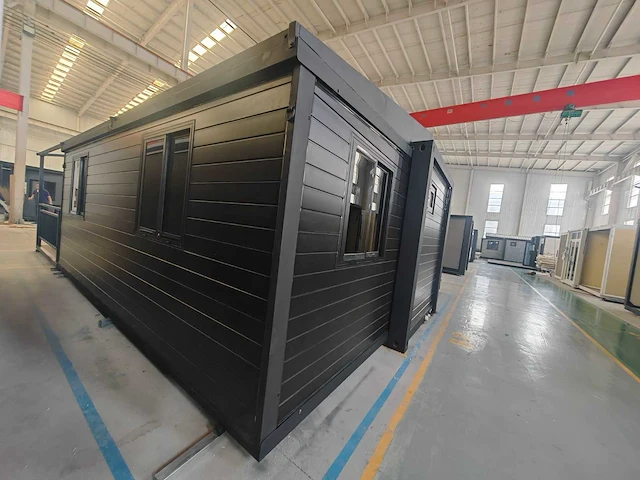 Rhino houses 20ft balcony zwart tiny house - afbeelding 5 van  22