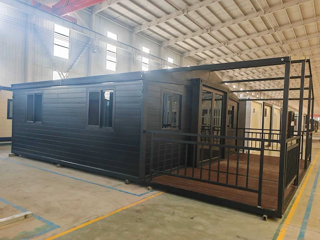 Rhino houses 20ft balcony zwart tiny house - afbeelding 9 van  22