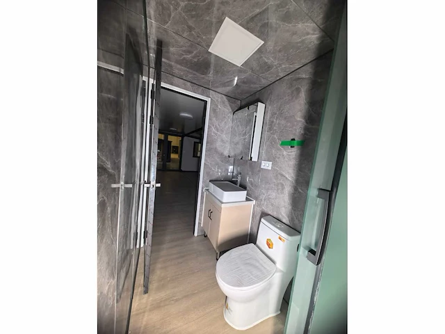 Rhino houses 30ft zwart tiny house - afbeelding 7 van  26