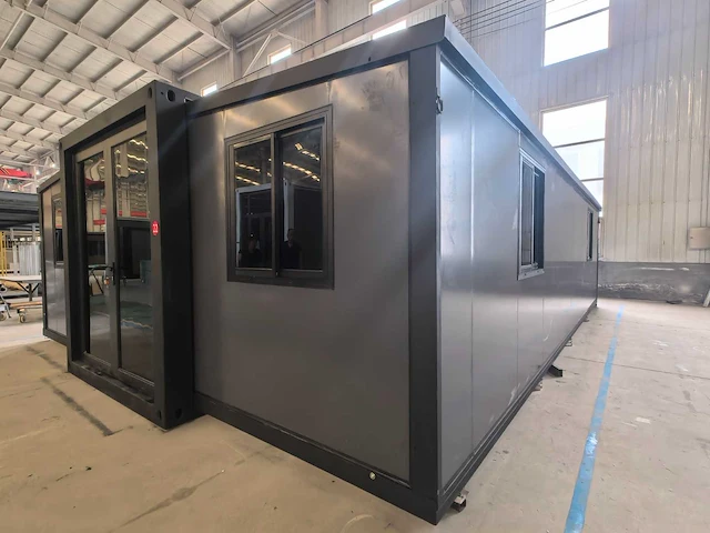 Rhino houses 30ft zwart tiny house - afbeelding 12 van  26