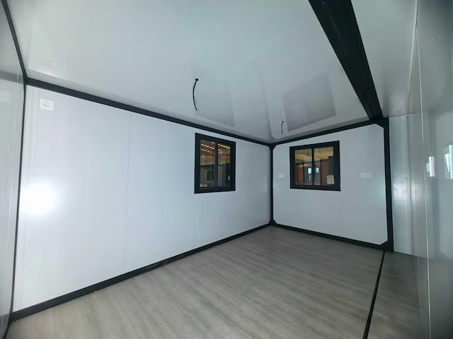Rhino houses 30ft zwart tiny house - afbeelding 2 van  26