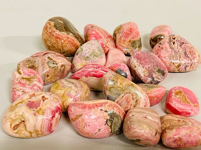 Rhodochrosiet trommelstenen - afbeelding 3 van  4