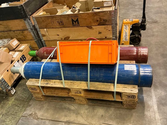 Rhöna 2001 snijbranderset - afbeelding 2 van  4